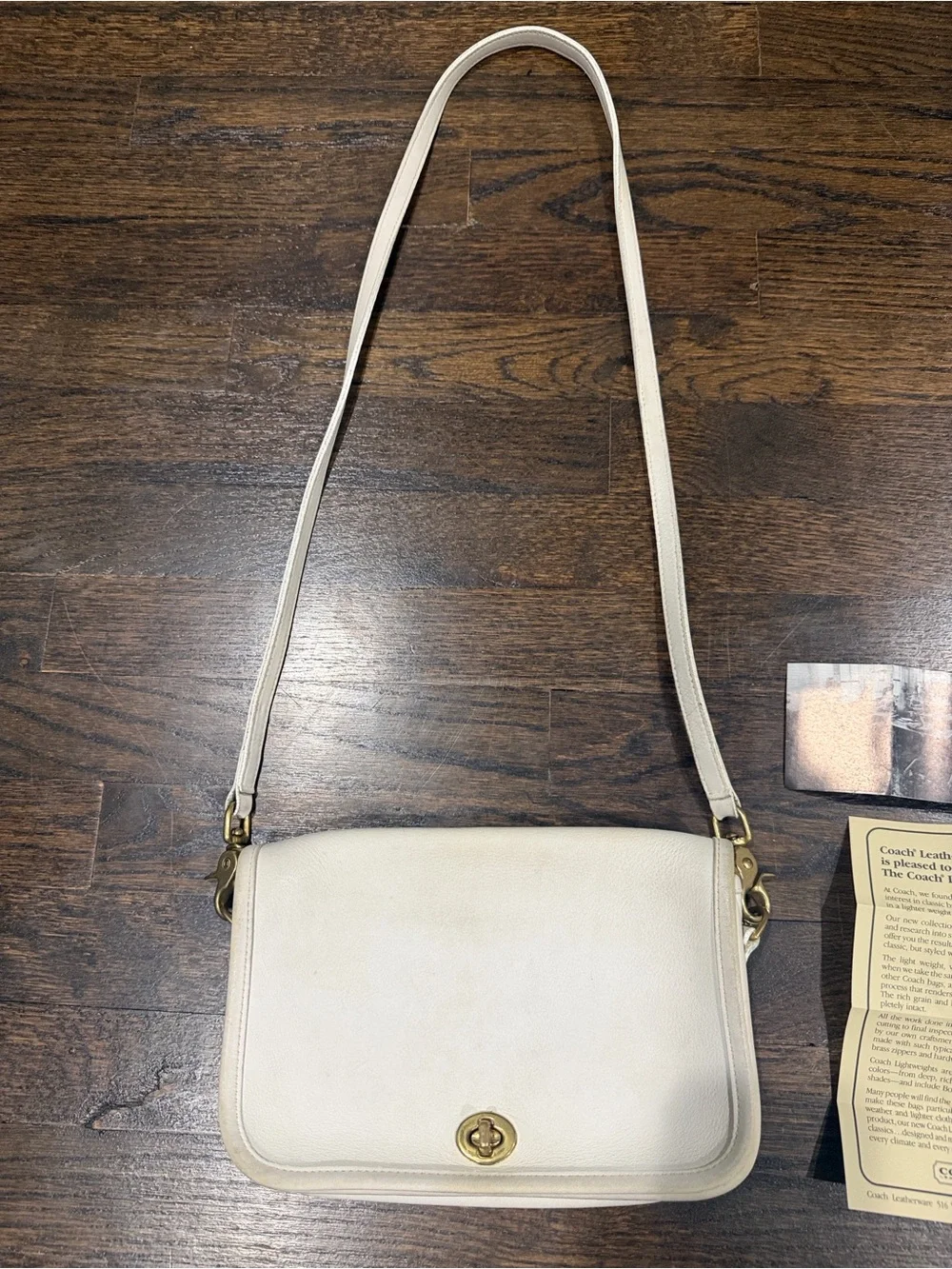 Vintage Coach A70-9755 Cream Ivory Leather Turn-Lock Crossbody Bag &original Ads